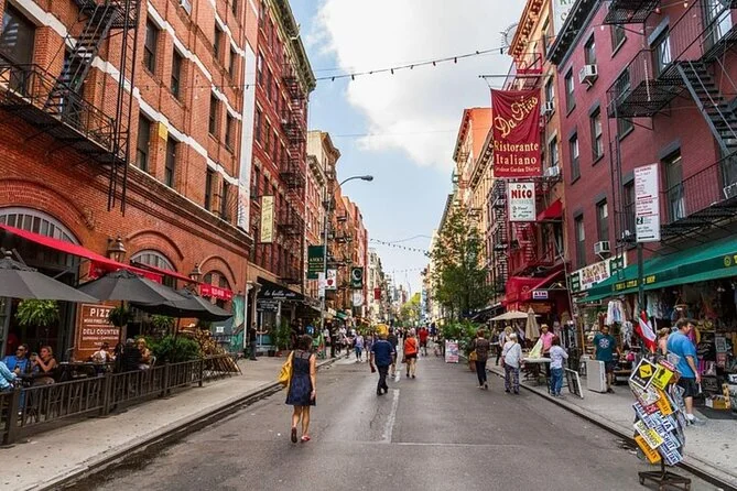 Visite mafia à pied avec un guide retraité du NYPD